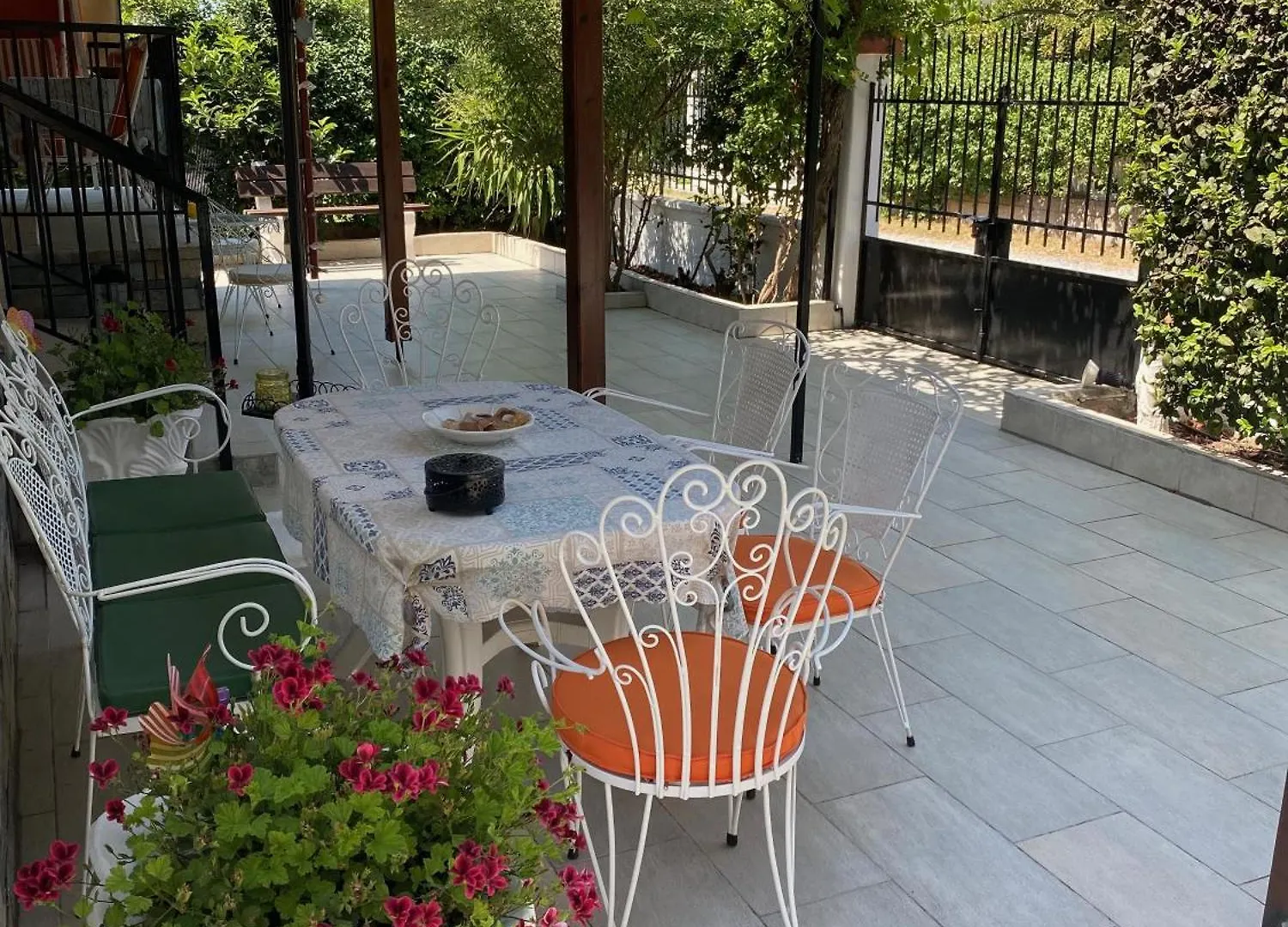 Garden Summer House Nea Kallikrateia 0*,